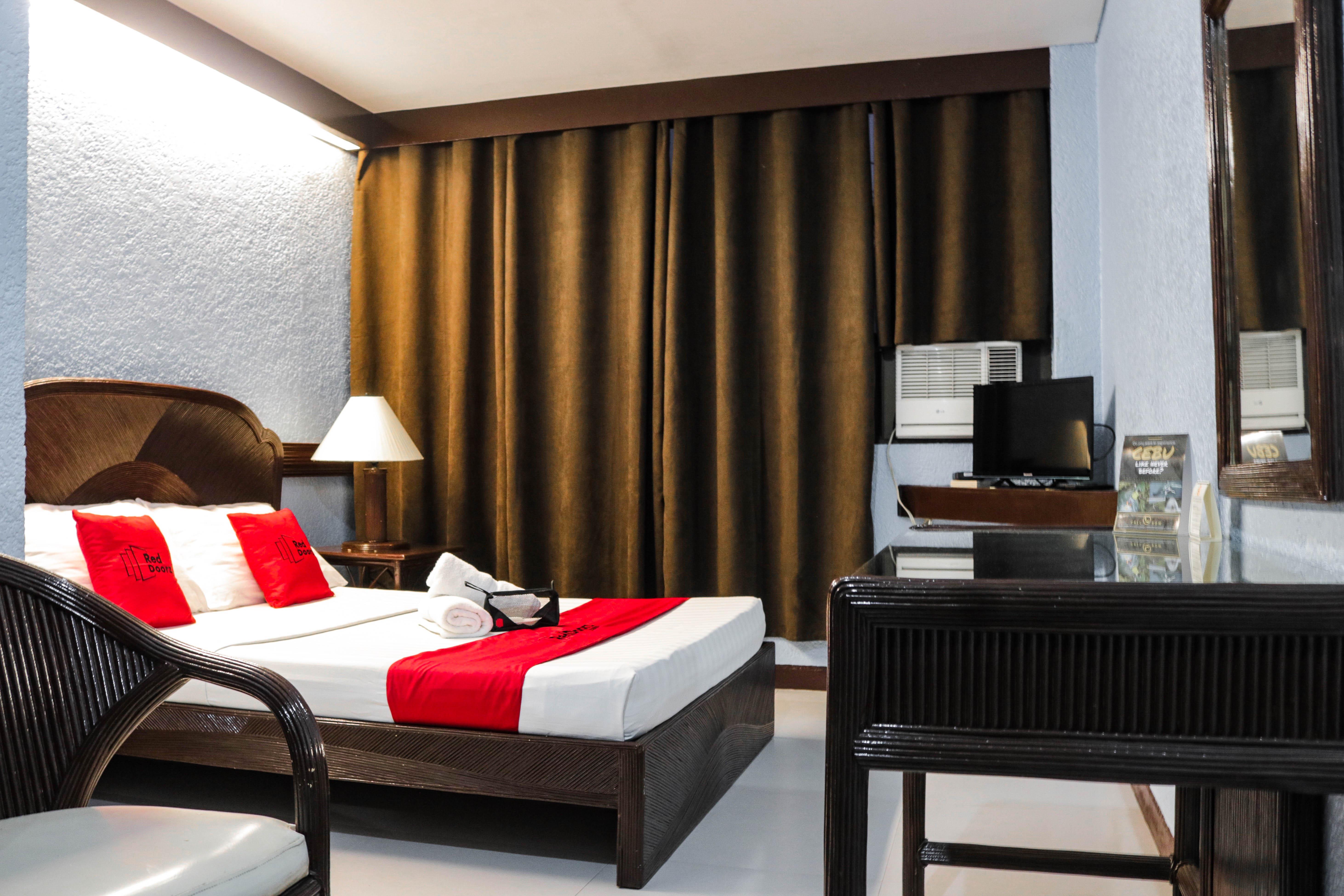 Reddoorz @ Junquera Extension Cebu Exterior photo